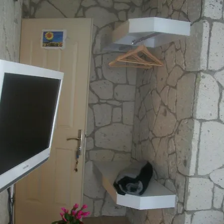 Bed & Breakfast Munevver Abla Ev Alaçatı