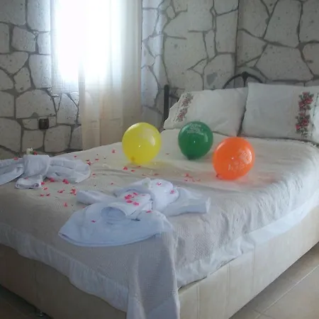 Bed & Breakfast Munevver Abla Ev *